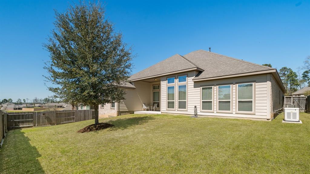 320 Black Walnut Court, Conroe, Texas image 23
