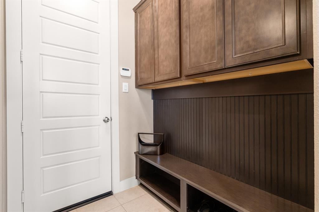 320 Black Walnut Court, Conroe, Texas image 19