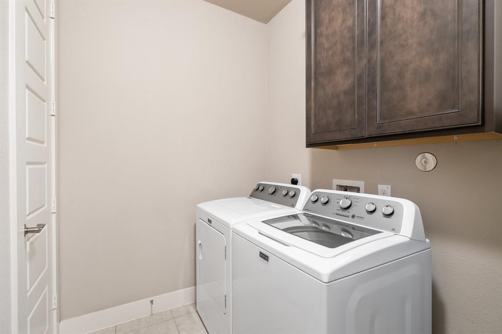 320 Black Walnut Court, Conroe, Texas image 20