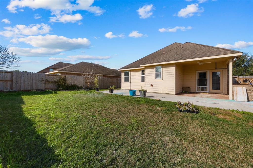 6102 Trout Court, Pearland, Texas image 25