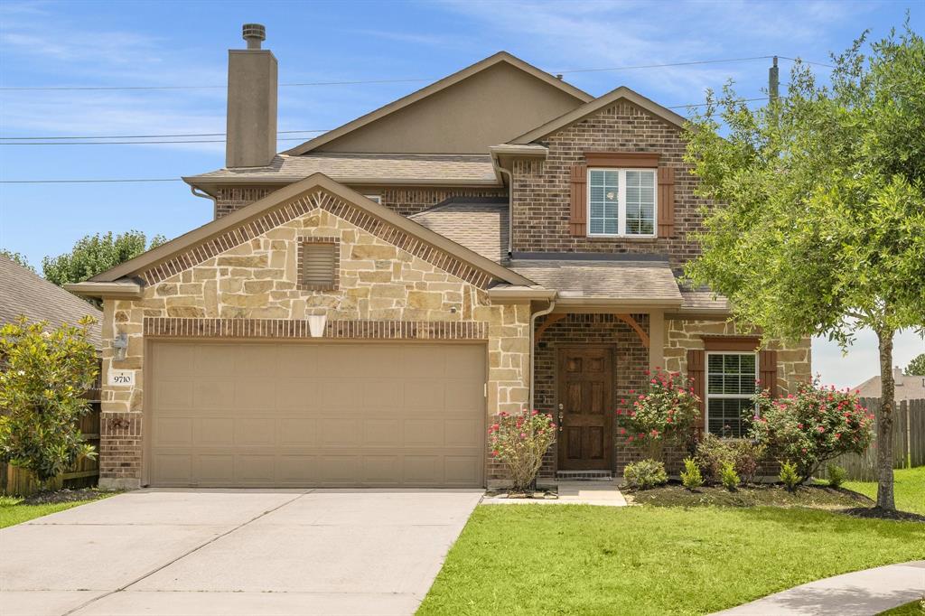 9710 Layton Ridge Drive, Humble, Texas image 1