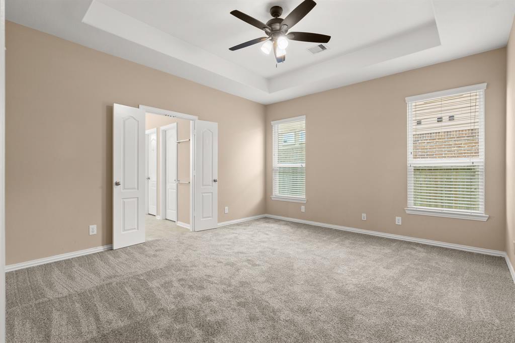 9710 Layton Ridge Drive, Humble, Texas image 19