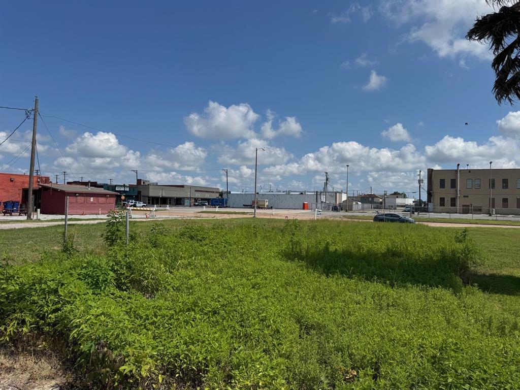 6th Ave, Texas City, Texas image 9