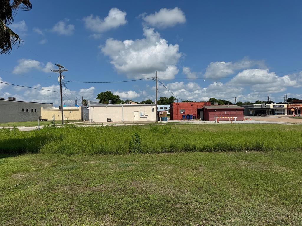 6th Ave, Texas City, Texas image 7