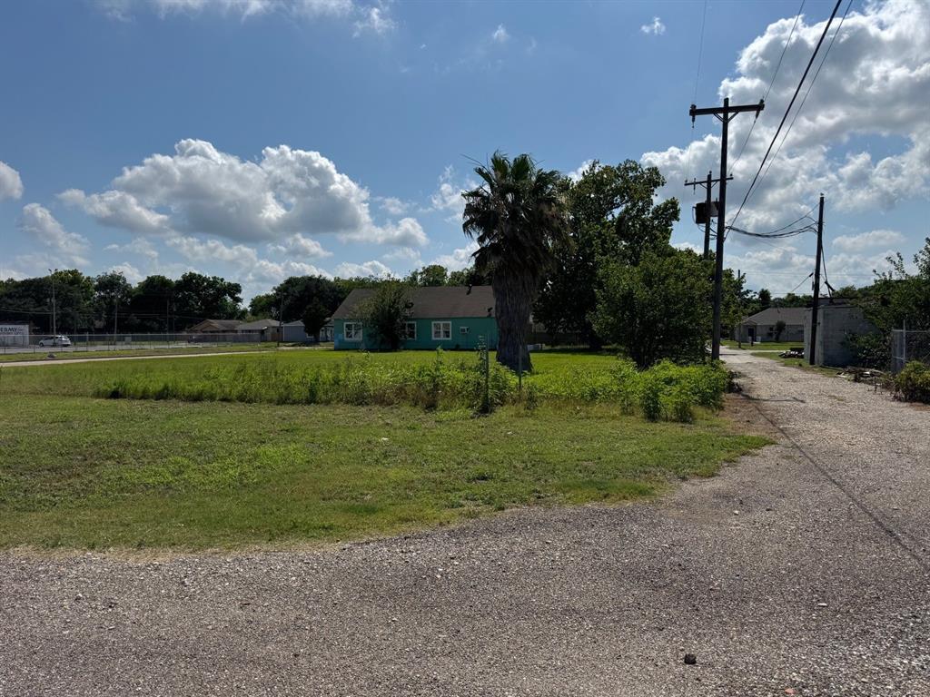 6th Ave, Texas City, Texas image 20