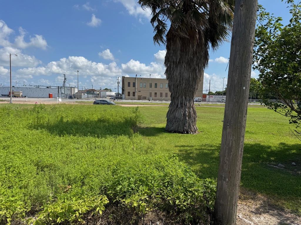 6th Ave, Texas City, Texas image 11