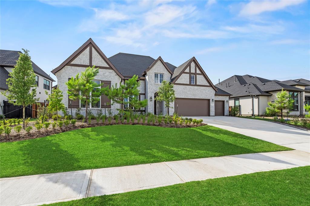 4225 Hollow Wind Way