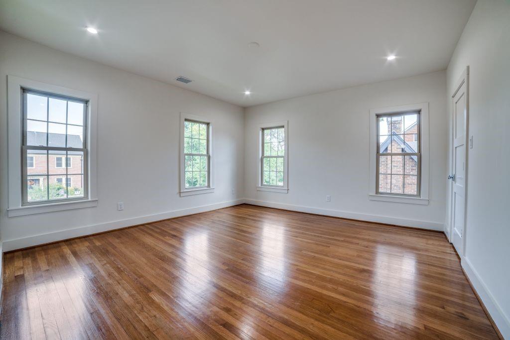 2402 Oakdale Street, Houston, Texas image 20