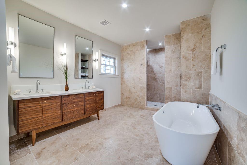 2402 Oakdale Street, Houston, Texas image 25