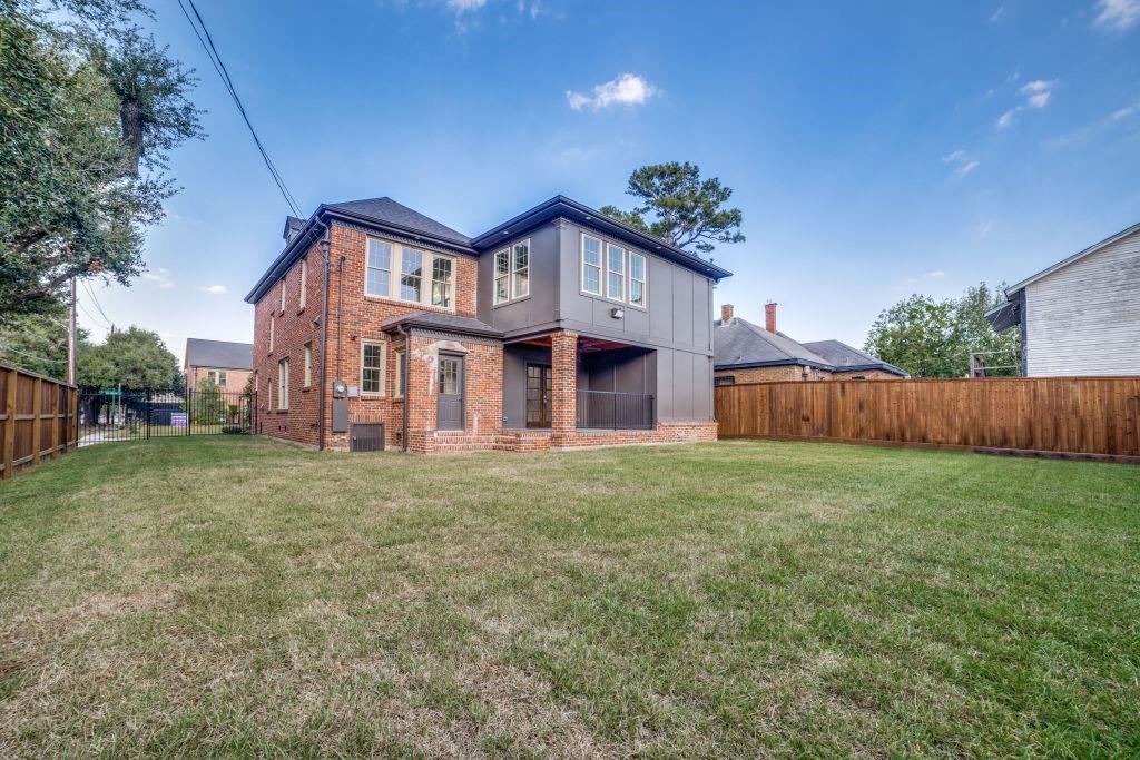 2402 Oakdale Street, Houston, Texas image 29