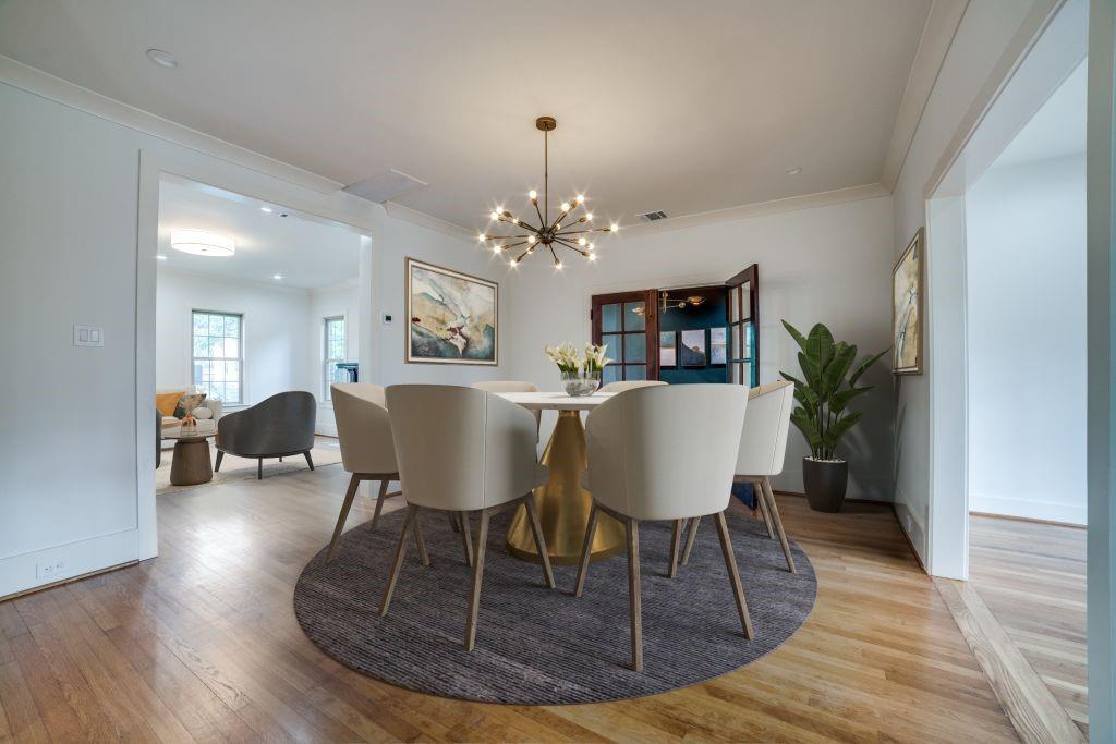 2402 Oakdale Street, Houston, Texas image 11