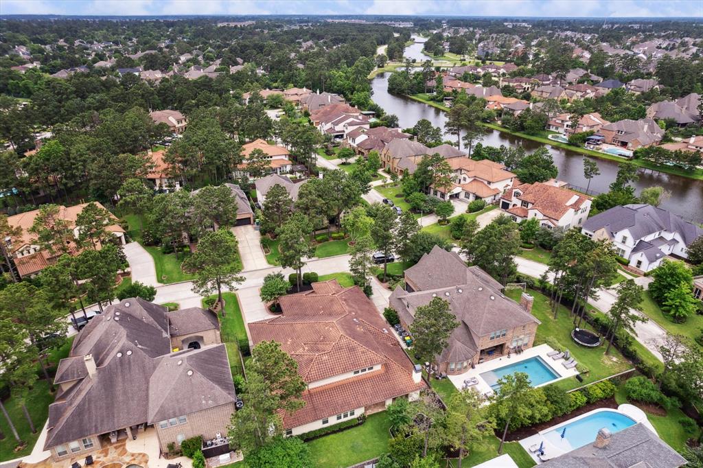 47 S Shasta Bend Circle, Spring, Texas image 43