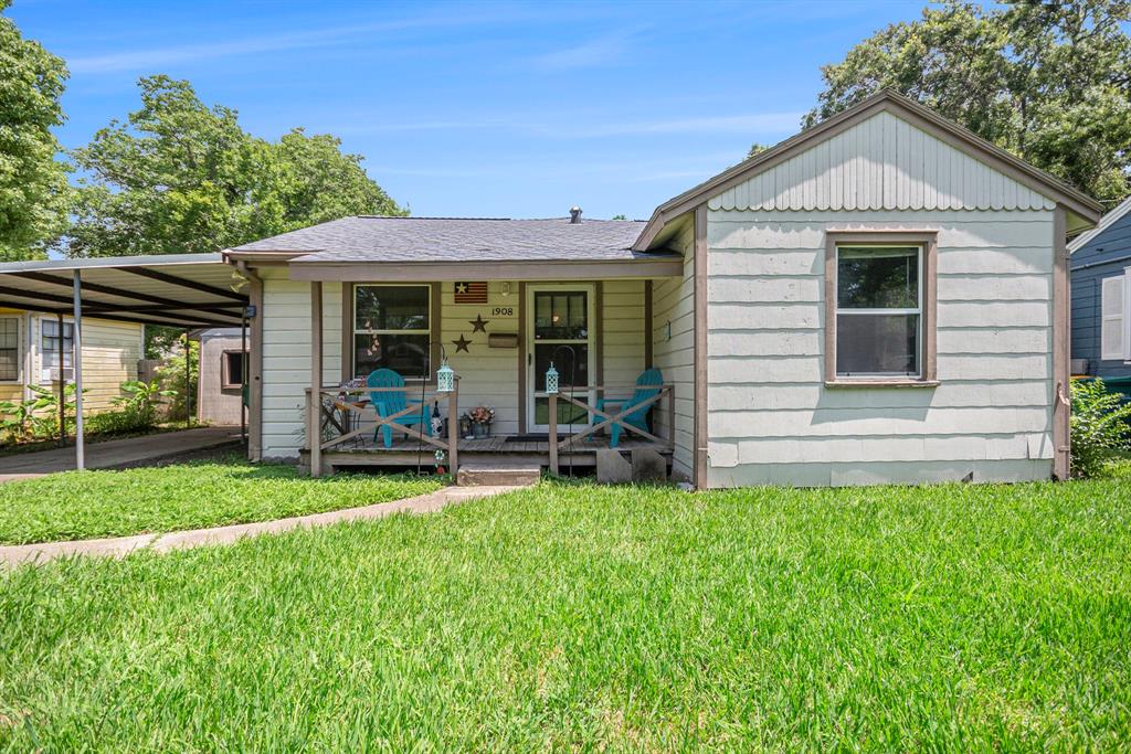 1908 Oleander Drive