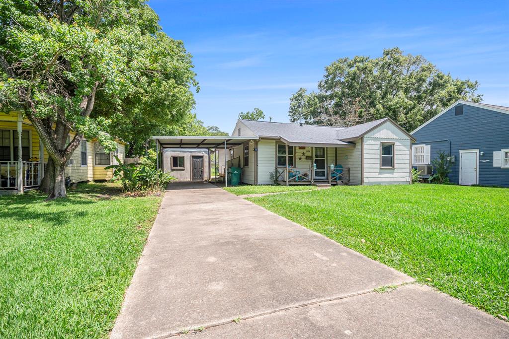 1908 Oleander Drive