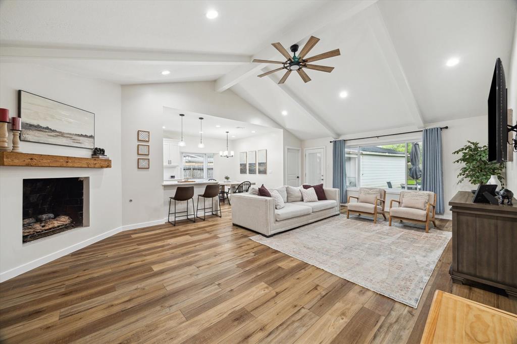 16217 Singapore Lane