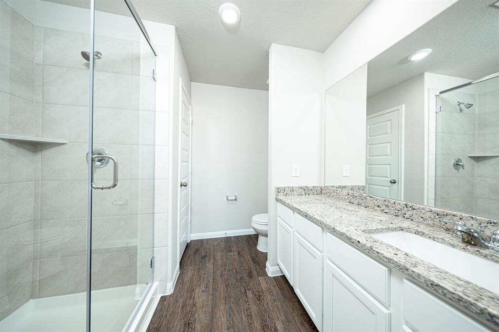 8104 Vanilla Orchid Drive, Houston, Texas image 9