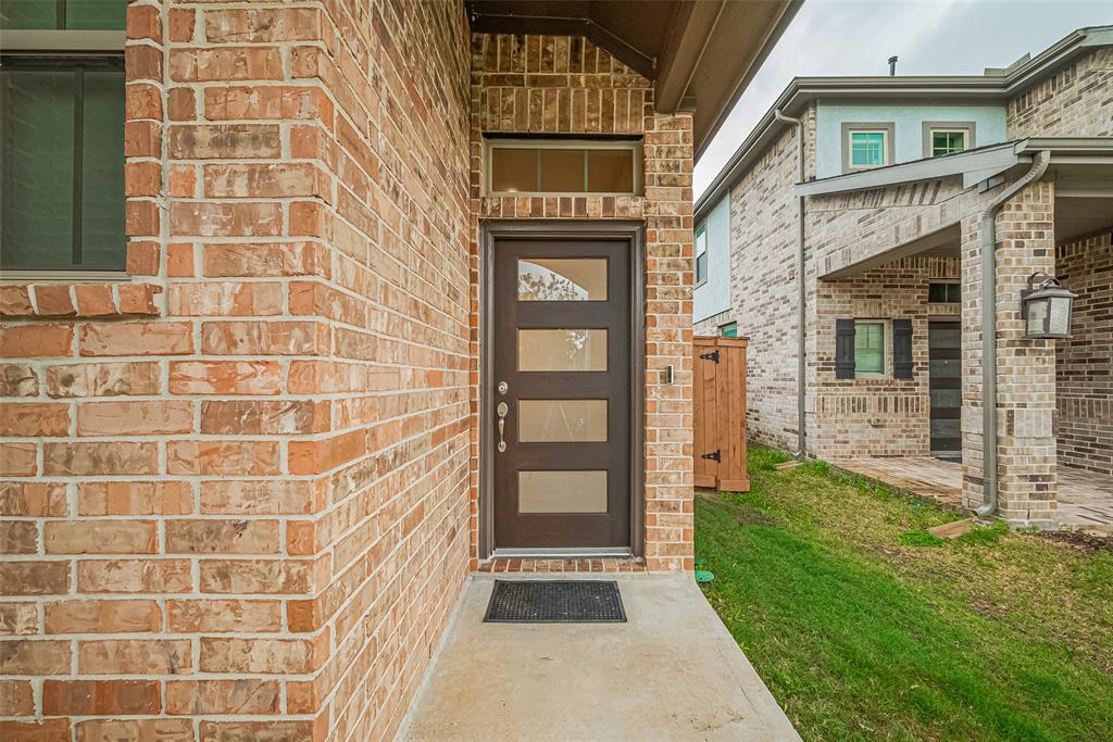 7031 House Wren Court
