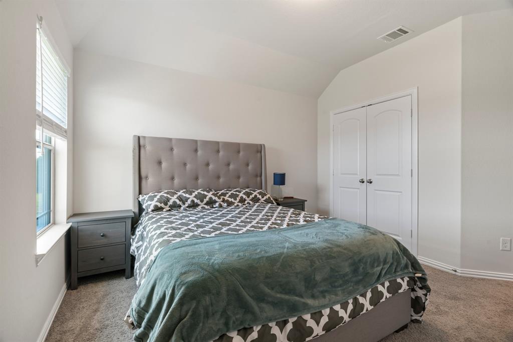 4303 Leslies Way, Dickinson, Texas image 28