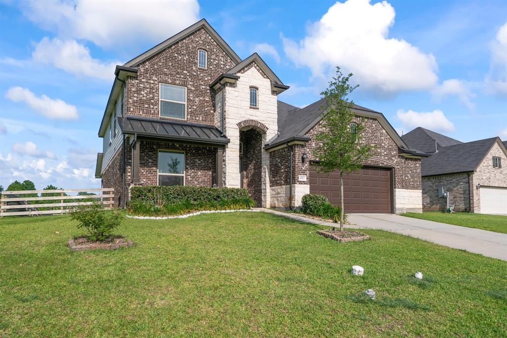 4303 Leslies Way, Dickinson, Texas image 1