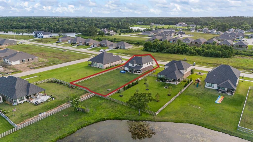 4303 Leslies Way, Dickinson, Texas image 43