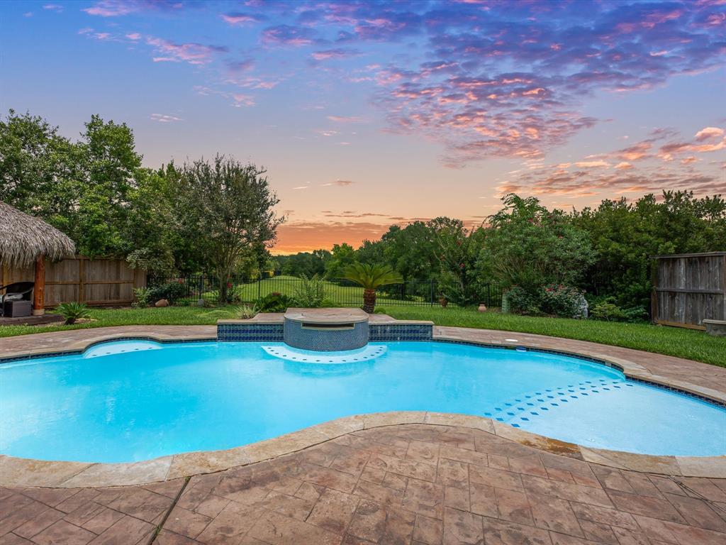 2517 Mountain Falls Court