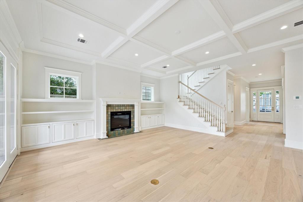 5518 Schumacher Lane, Houston, Texas image 8