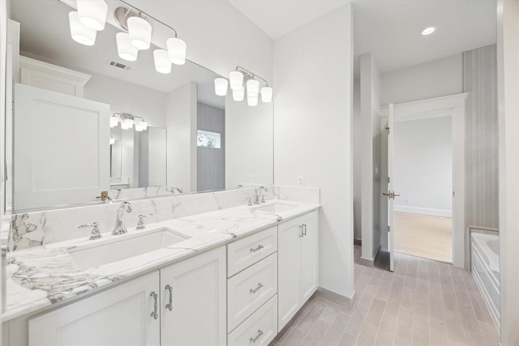 5518 Schumacher Lane, Houston, Texas image 39