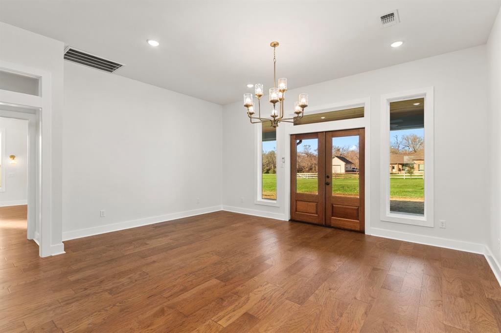 662 Blue Topaz Drive, Bellville, Texas image 26