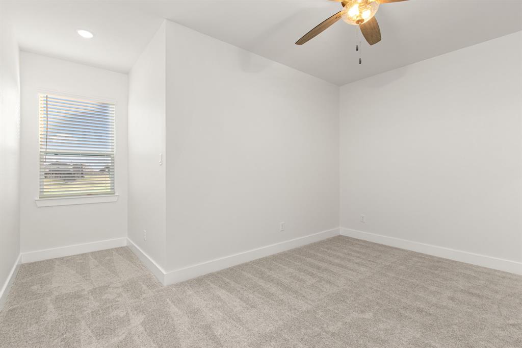 662 Blue Topaz Drive, Bellville, Texas image 40