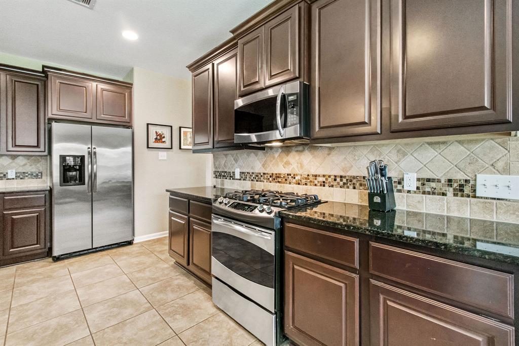231 New Harmony Trail, The Woodlands, Texas image 15