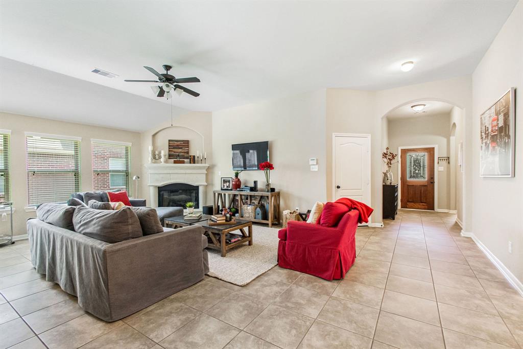 231 New Harmony Trail, The Woodlands, Texas image 12