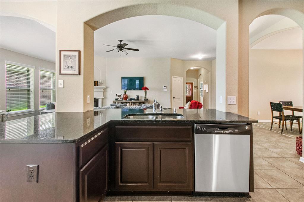 231 New Harmony Trail, The Woodlands, Texas image 16