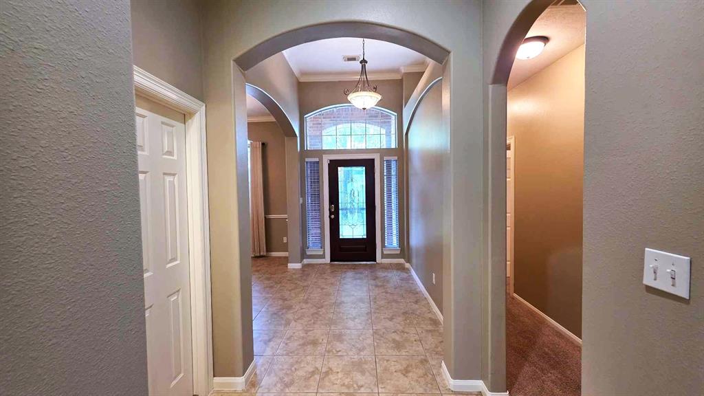 8931 Pine Shores Drive, Humble, Texas image 33