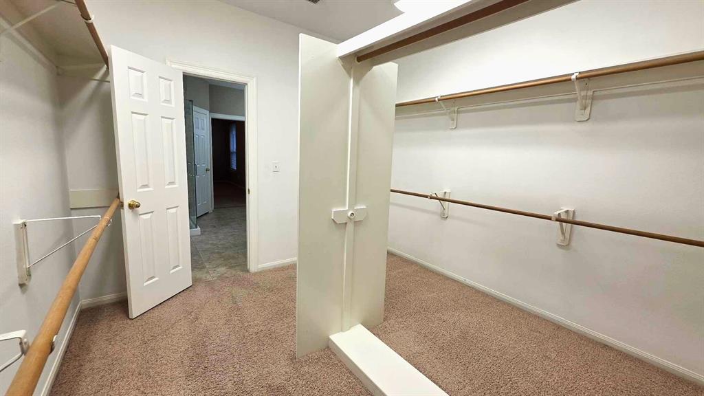 8931 Pine Shores Drive, Humble, Texas image 26