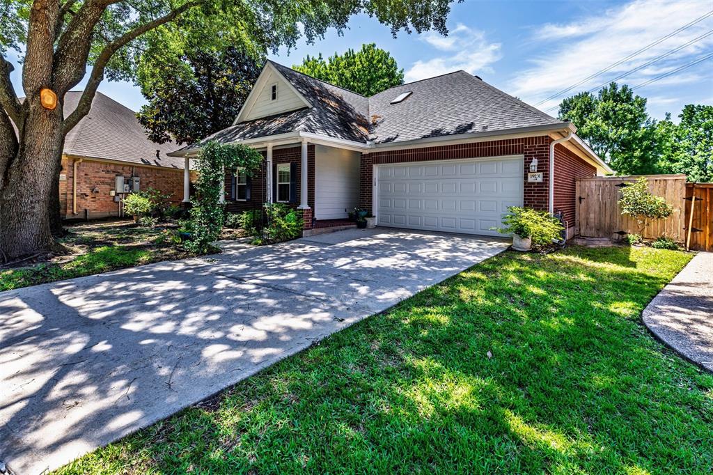 19231 Kelly Pines Court, Humble, Texas image 1