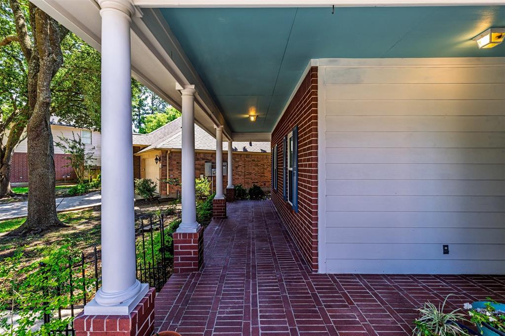 19231 Kelly Pines Court, Humble, Texas image 7
