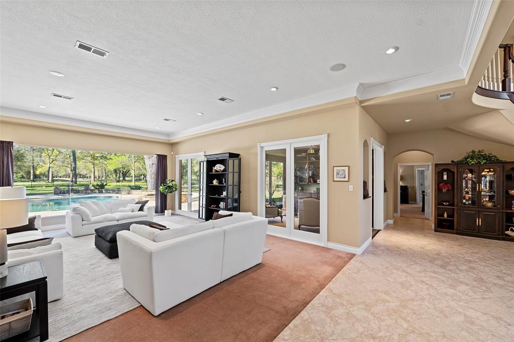 39 Gleannloch Estates Drive, Spring, Texas image 11