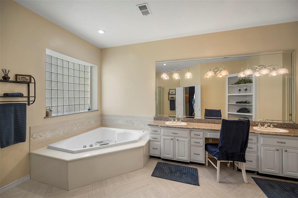 39 Gleannloch Estates Drive, Spring, Texas image 23