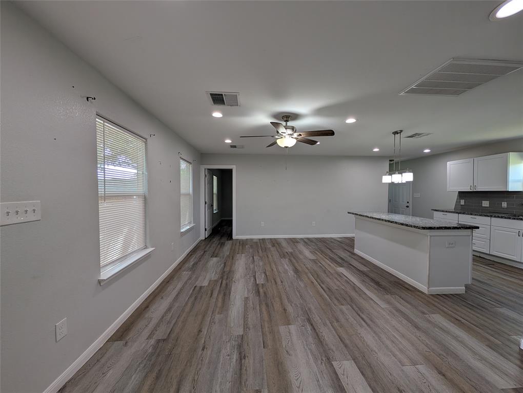 11117 Oswego Street, Jacinto City, Texas image 4