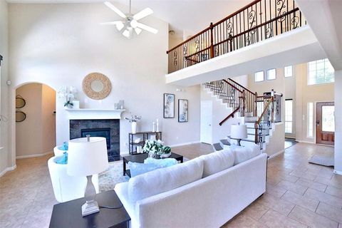 Single Family Residence in Katy TX 27410 Starlight Canyon Lane.jpg