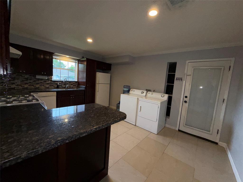 1204 Avenue J, South Houston, Texas image 14