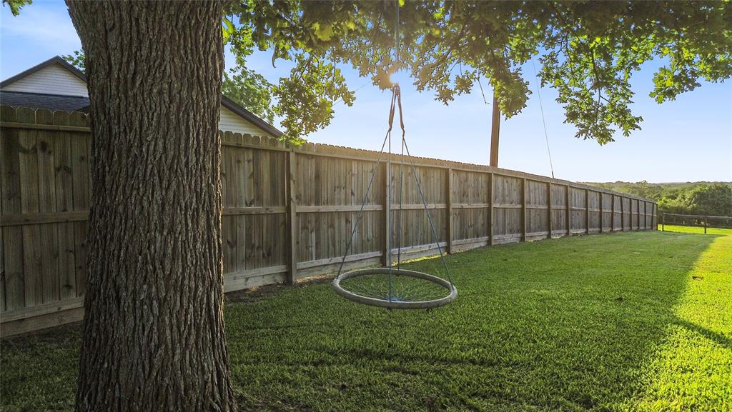 2980 Bluebonnet Boulevard, Brenham, Texas image 25