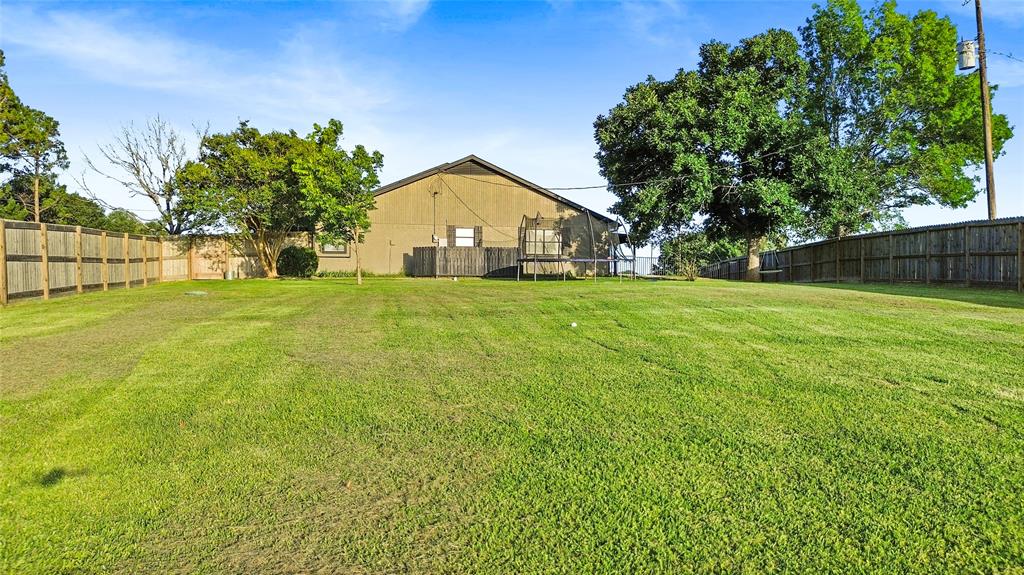 2980 Bluebonnet Boulevard, Brenham, Texas image 24