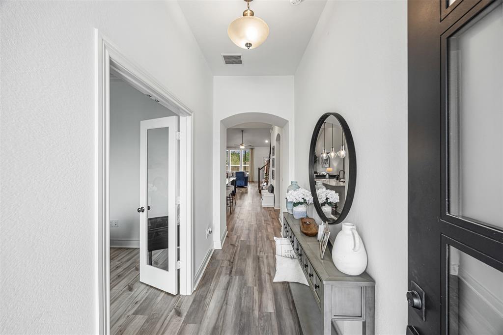 7126 Sparrow Valley Trail, Katy, Texas image 3