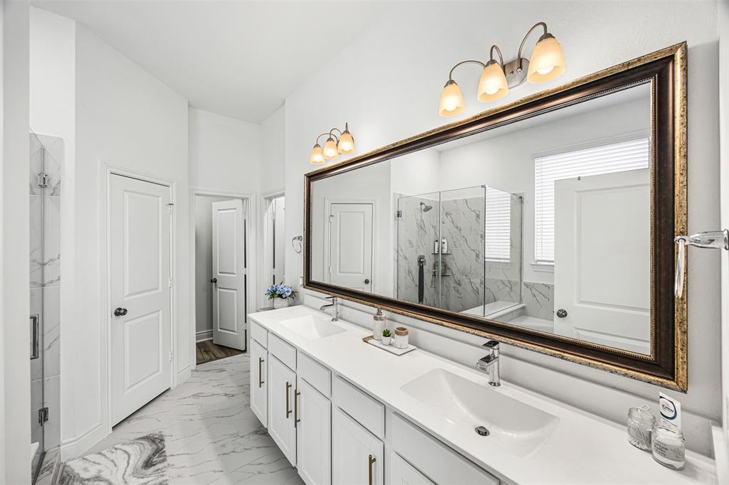 7126 Sparrow Valley Trail, Katy, Texas image 12
