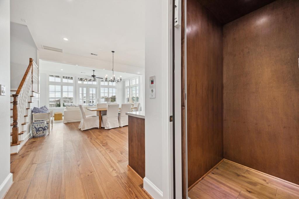 2451 Lakewood Pointe, Seabrook, Texas image 19