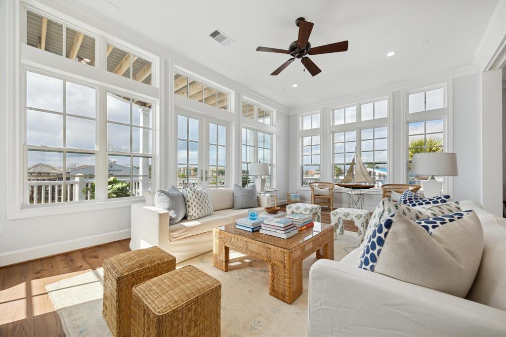 2451 Lakewood Pointe, Seabrook, Texas image 4