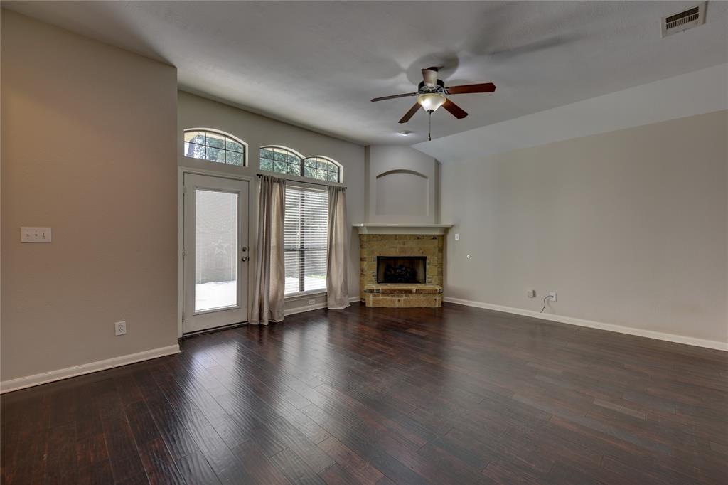 Photo 14 of 42 of 2601 Red Oak Circle house