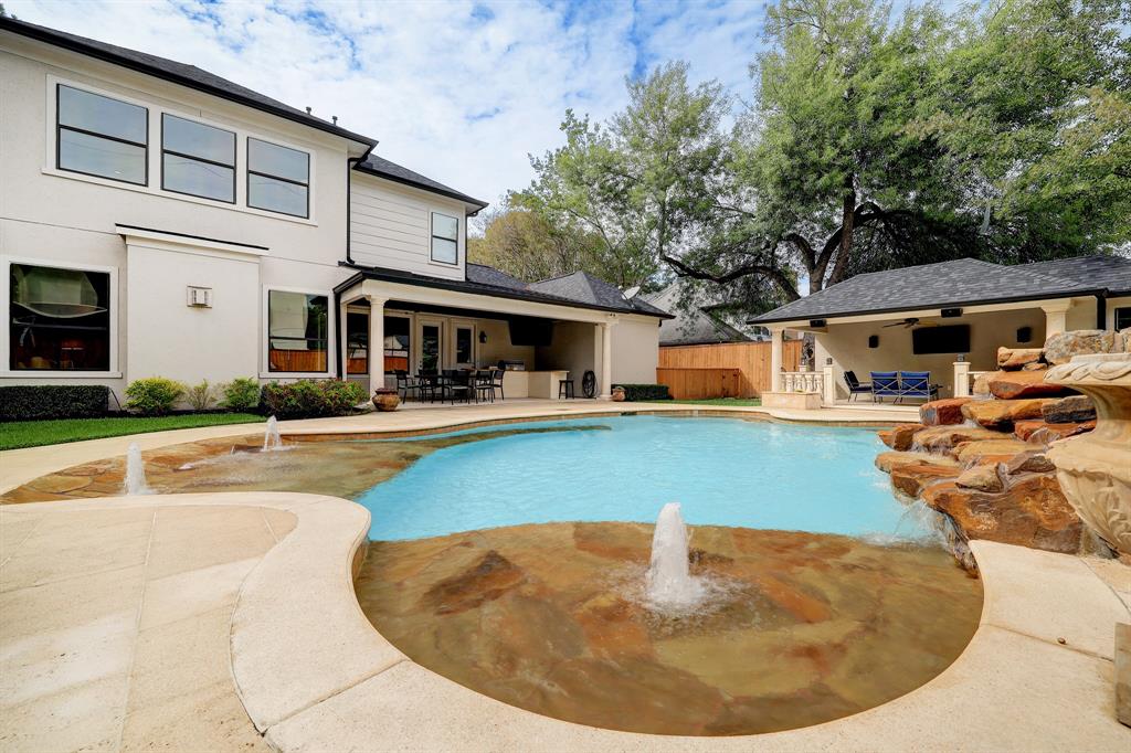 1626 Lynnview Drive