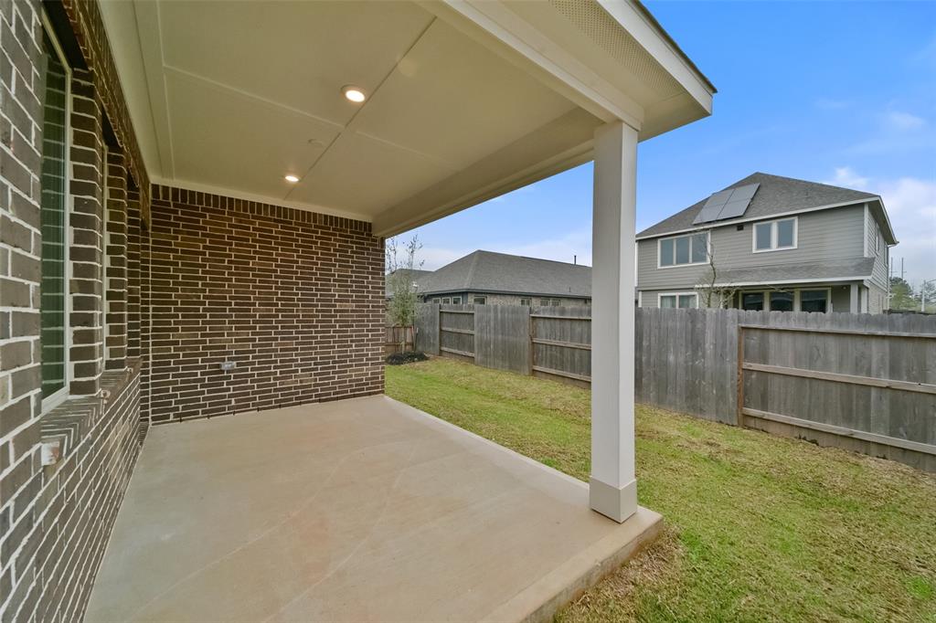 1642 Portia Lane, Conroe, Texas image 32